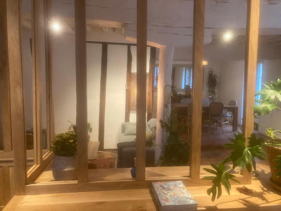 Вилла Grande Maison A Semur En Plein Coeur Historique Экстерьер фото