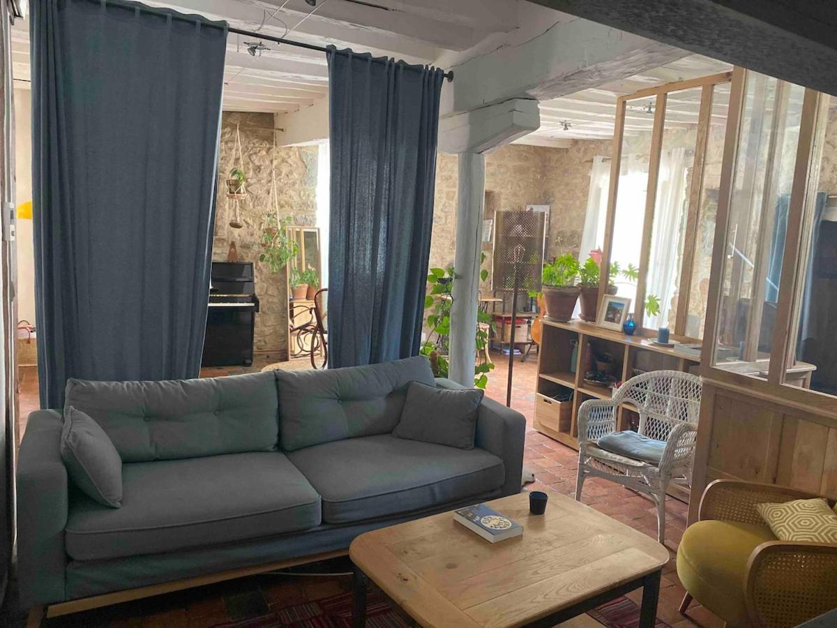 Вилла Grande Maison A Semur En Plein Coeur Historique Экстерьер фото