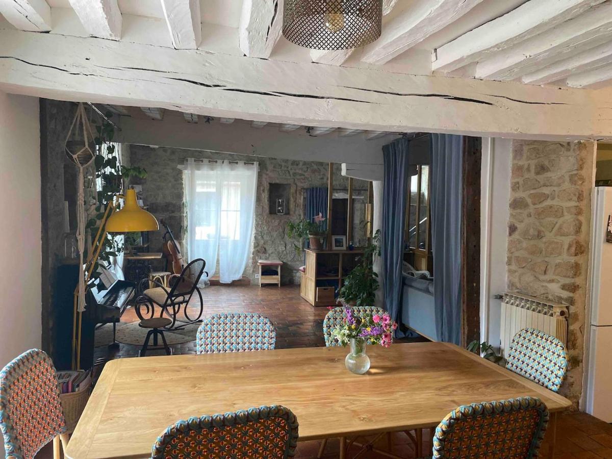 Вилла Grande Maison A Semur En Plein Coeur Historique Экстерьер фото