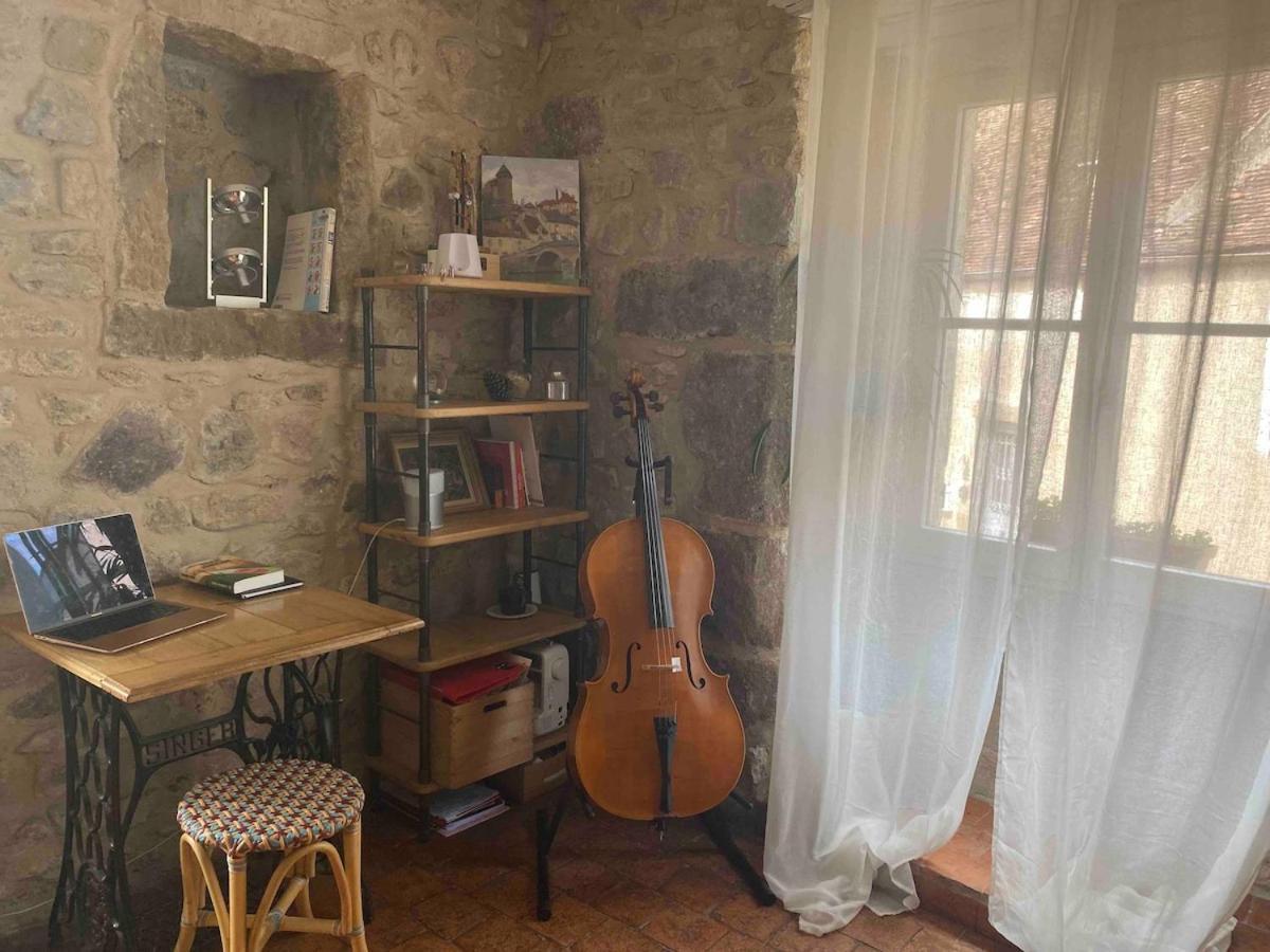 Вилла Grande Maison A Semur En Plein Coeur Historique Экстерьер фото