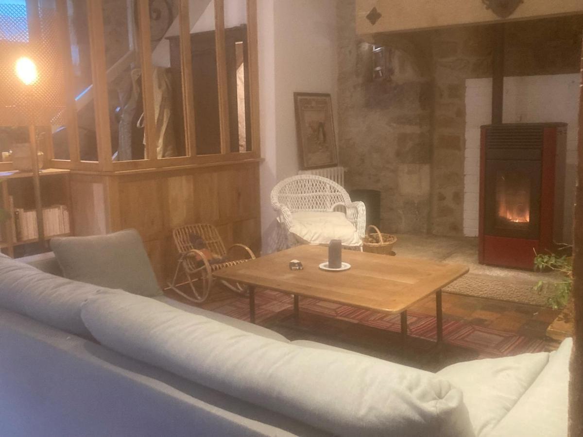 Вилла Grande Maison A Semur En Plein Coeur Historique Экстерьер фото