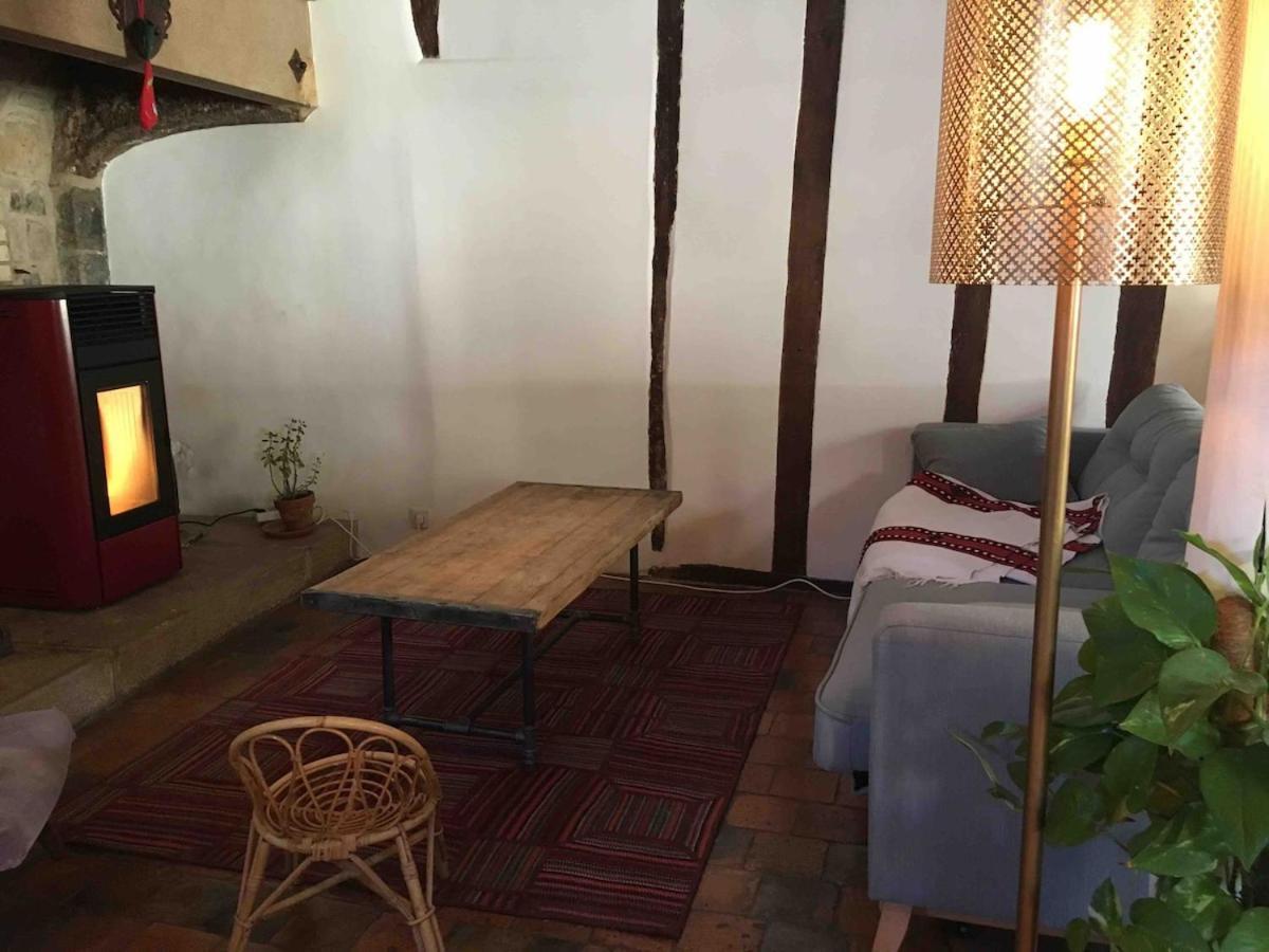 Вилла Grande Maison A Semur En Plein Coeur Historique Экстерьер фото