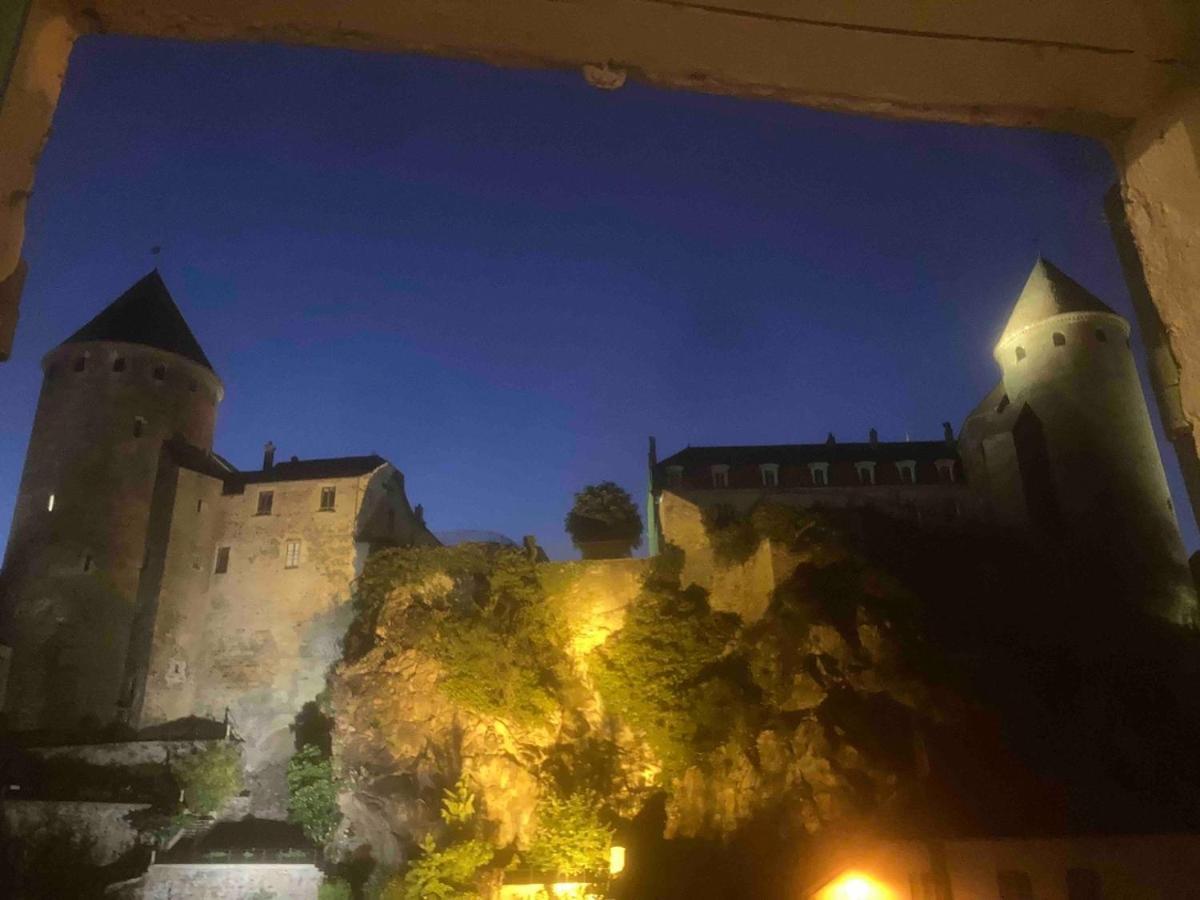 Вилла Grande Maison A Semur En Plein Coeur Historique Экстерьер фото
